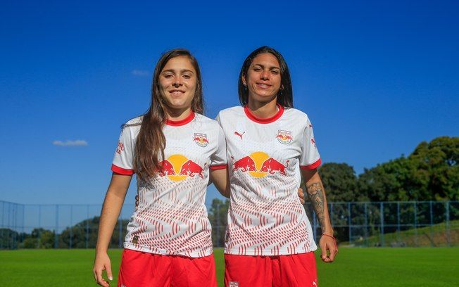 Gaby Santos e Laurinha, novas contratações do Red Bull Bragantino para a temporada. Reprodução: Fernando Roberto/ Red Bull Bragantino