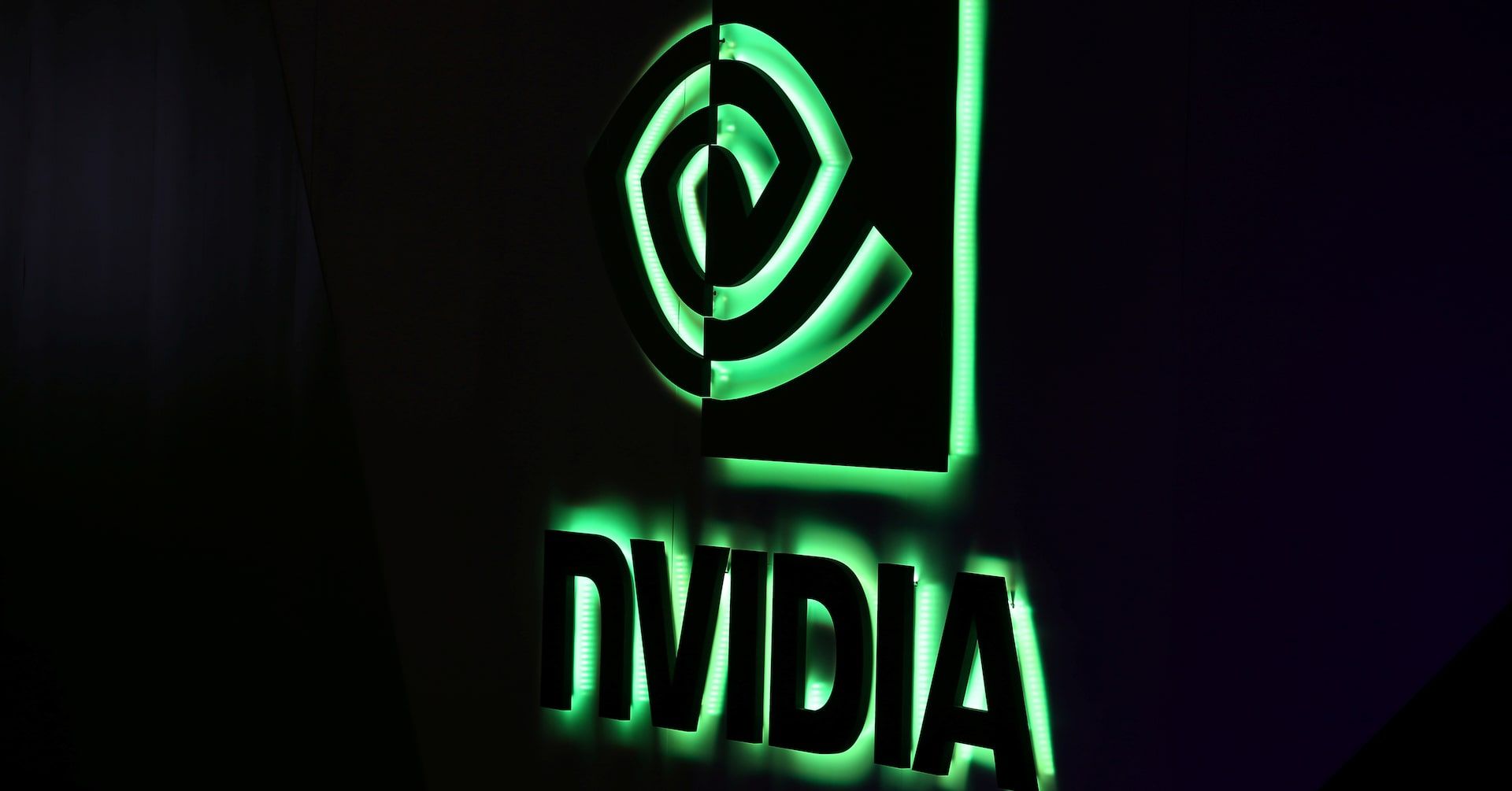 Huawei anuncia início de remessas em massa do chip de inteligência artificial 910C para clientes chineses. Reprodução: Reuters