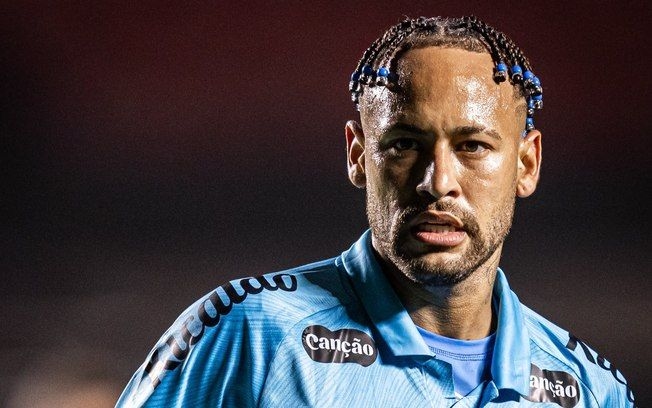 Neymar se prepara para o 7º jogo consecutivo no Brasileirão pelo Santos. Reprodução: iG.