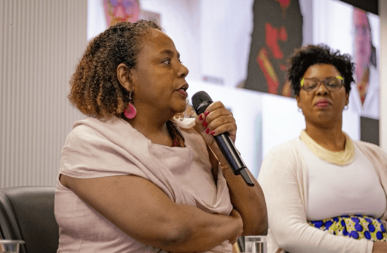 Demissão de Secretária de Combate ao Racismo Gera Preocupações