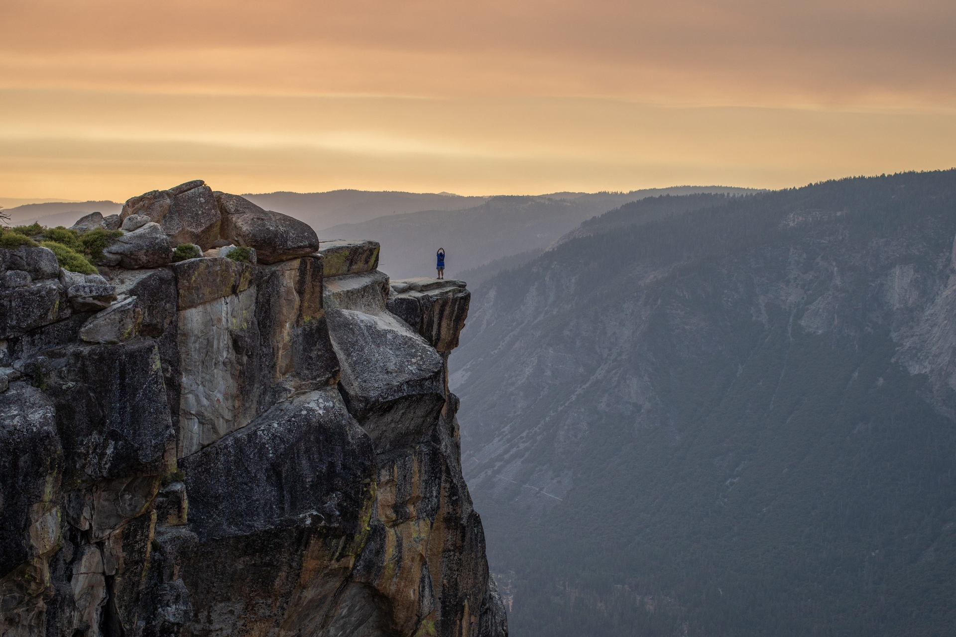Parque Nacional de Yosemite permanece aberto durante a paralisação, com serviços limitados. Reprodução: Retorno do item 11