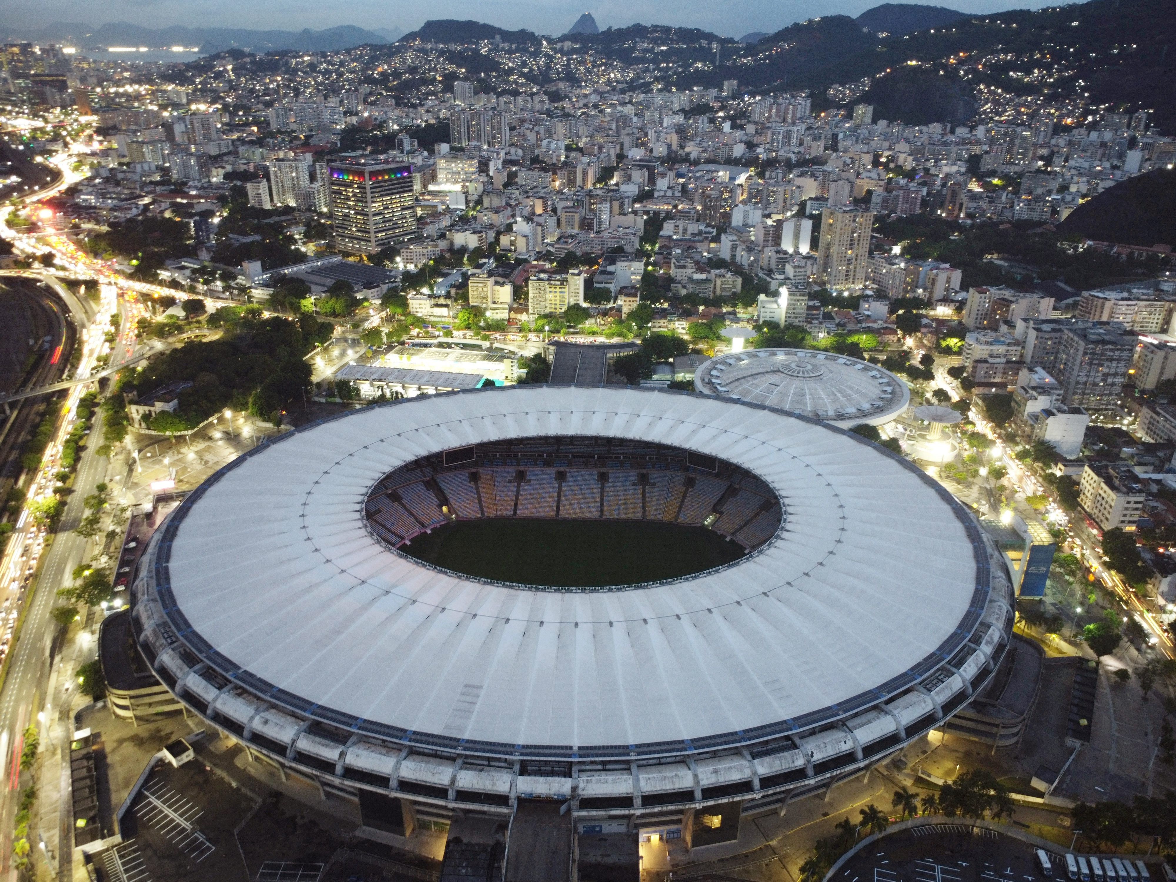 Maracanã: um ícone carioca que completa 75 anos de história e emoção no futebol e além.; Reprodução: O Globo