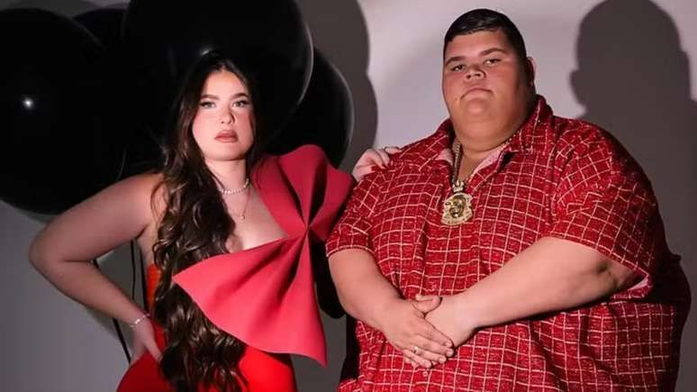 Gordão da XJ anuncia término do relacionamento com Nicolle Caroline após quase um ano juntos. Reprodução: Terra