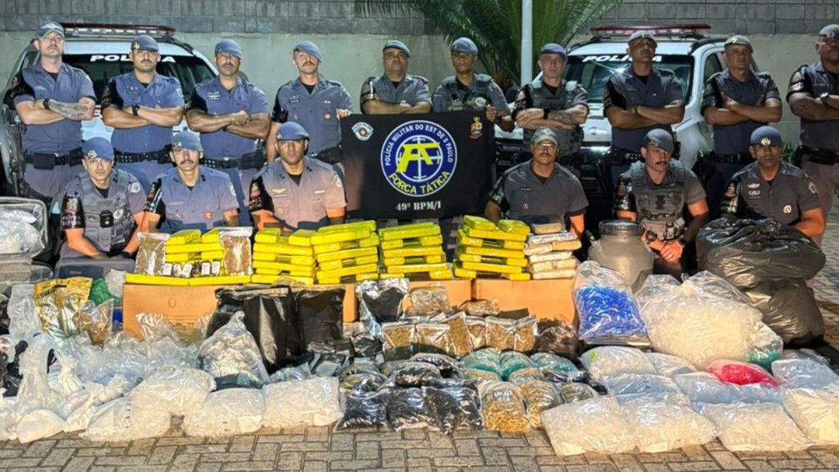 [PM apreende mais de 150 kg de drogas e prende casal em Jundiaí]. Reprodução: G1