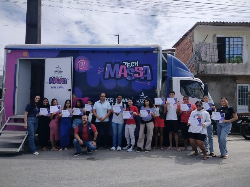 Estudante Celso Manoel destaca impacto do programa Tech Massa na capacitação digital e inserção profissional em Maceió. Reprodução: Redação com Assessoria