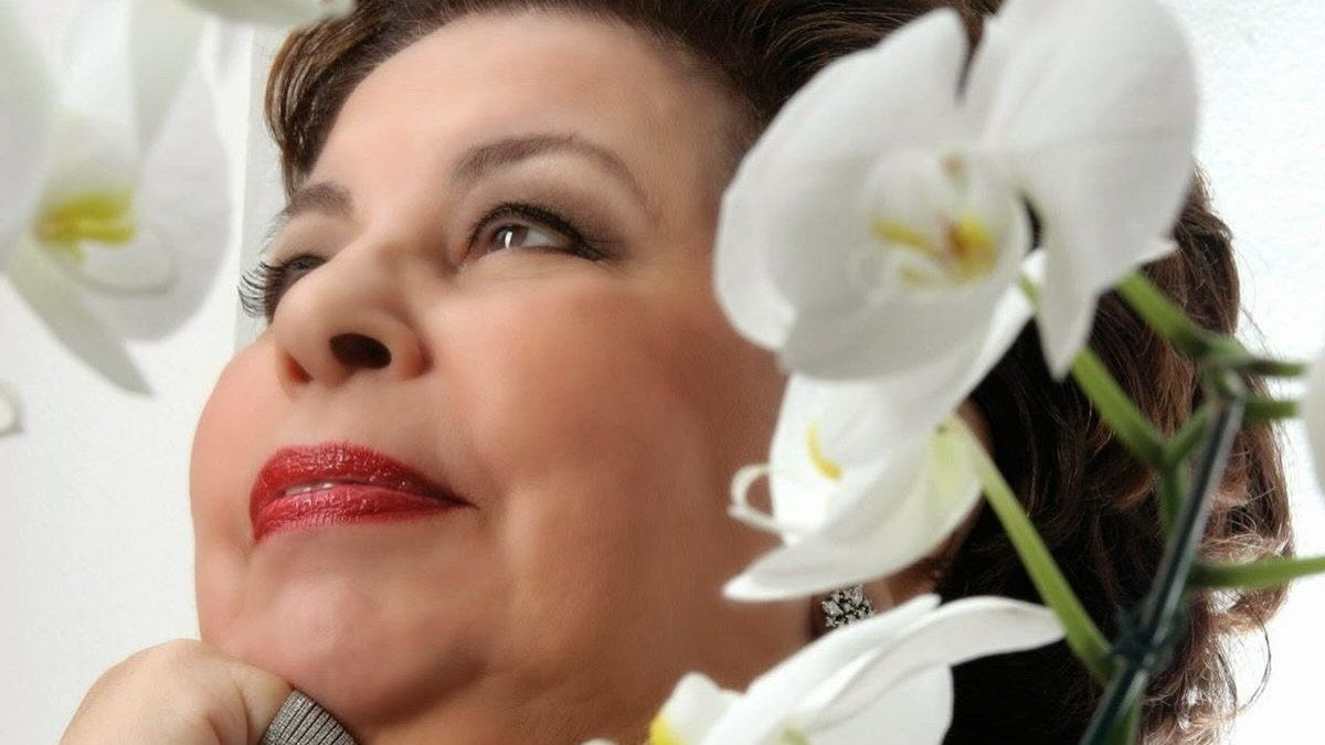 Filha de Dorival Caymmi celebra 60 anos de carreira na música brasileira. Reprodução: iG.