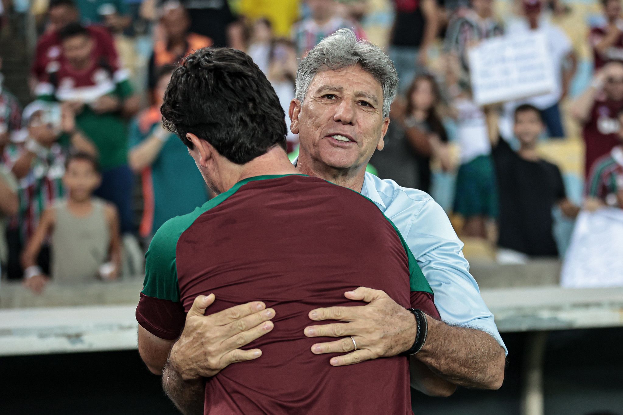 Fernando Diniz reencontra o Fluminense ao comandar o Vasco da Gama. Reprodução: Netflu