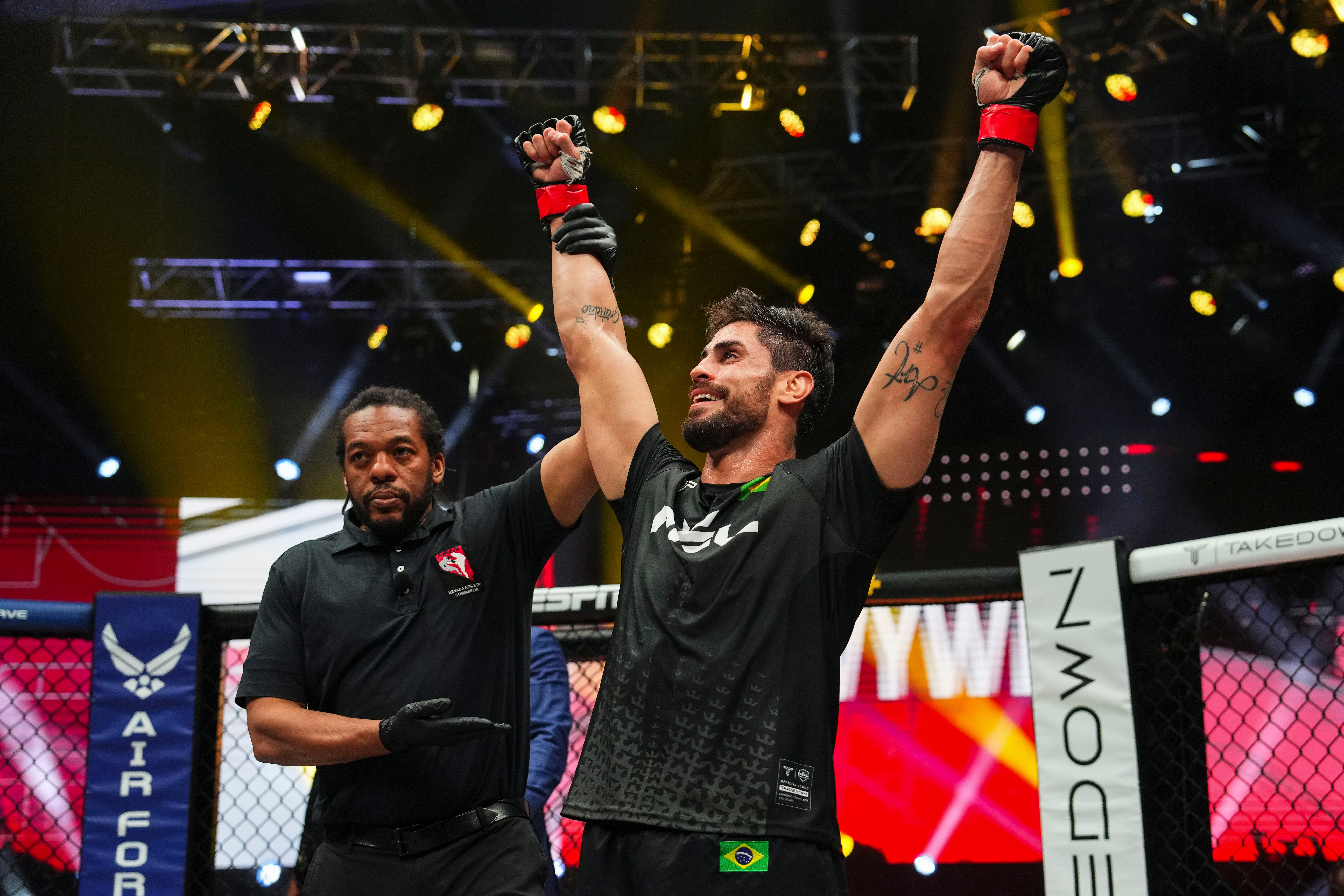 Cara de Sapato se Prepara para Desafio na PFL 2025