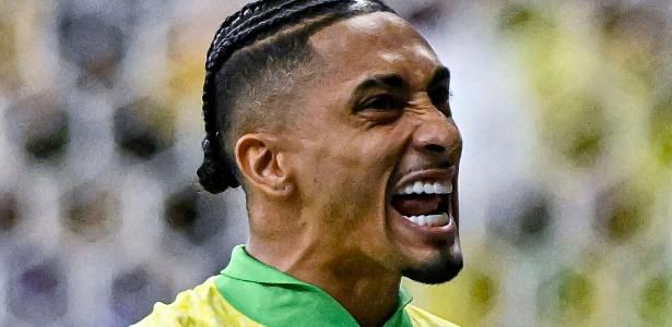 Raphinha e Romário Agravam Polêmica Antes de Clássico