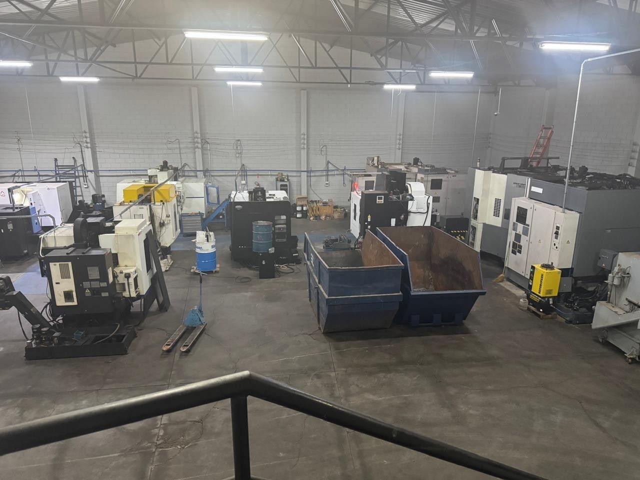 A Polícia Federal apreendeu 40 fuzis e prendeu dois homens em operação em SP. Reprodução: Globo.