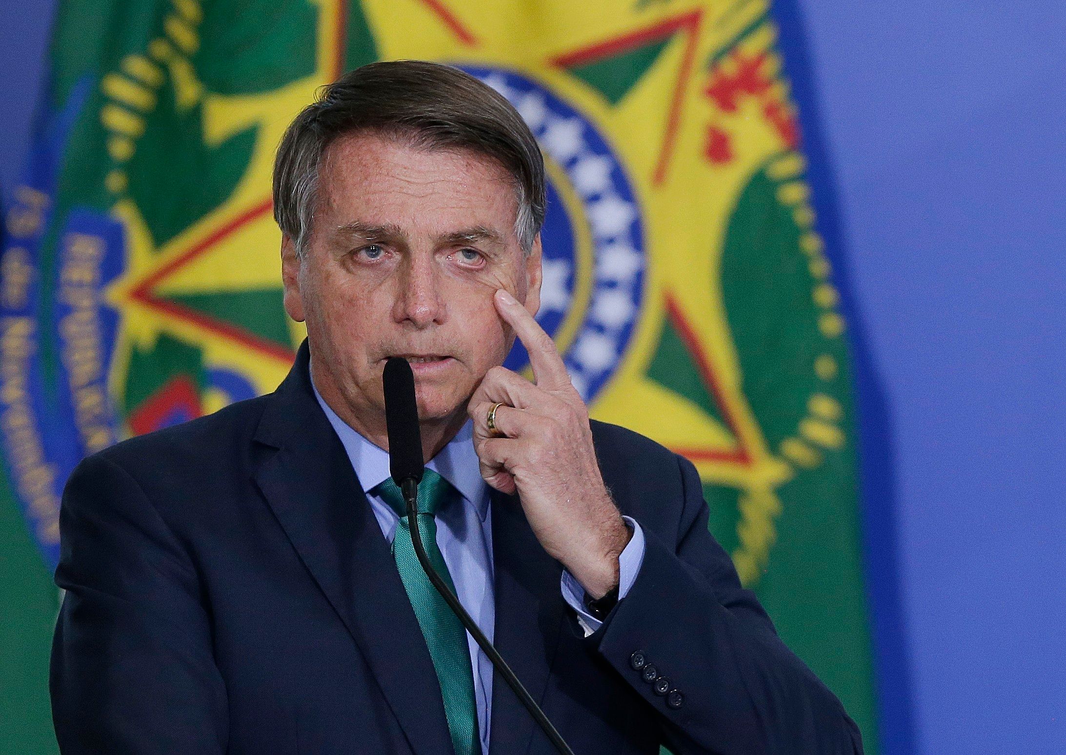 Jair Bolsonaro discute privadamente sobre candidatura à presidência em 2026 e possíveis indultos. Reprodução: Globo