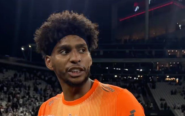 [Corinthians avança à final após pênaltis]. Reprodução: Esporte