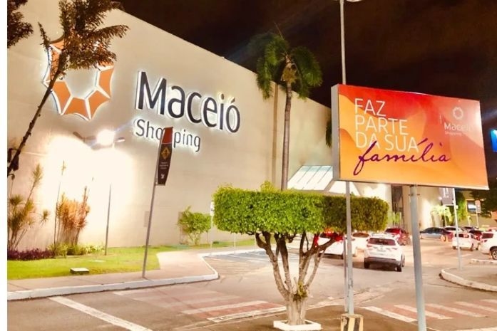 Alterações no funcionamento dos shoppings e comércio em Maceió no Dia do Comerciário. Reprodução: Redação