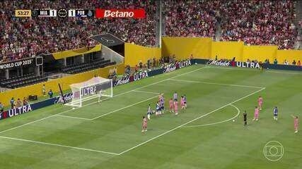 Veteranos Sergio Ramos, Suárez e Messi se destacam ao marcarem gols na Copa do Mundo de Clubes.; Reprodução: Globo