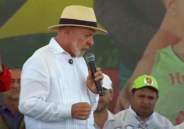 Lula critica empresário americano em evento público