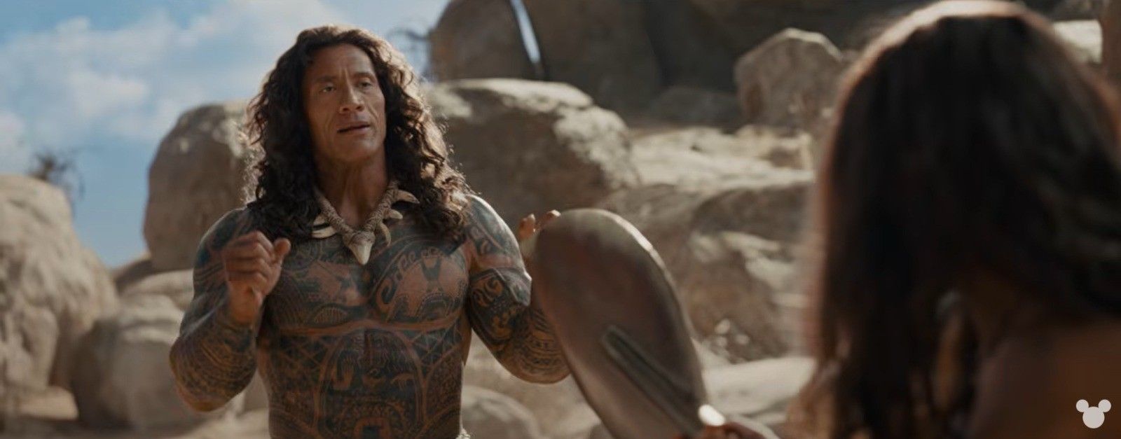 Dwayne Johnson, como Maui, usa peruca em Moana e explica o motivo.. Reprodução: Gshow