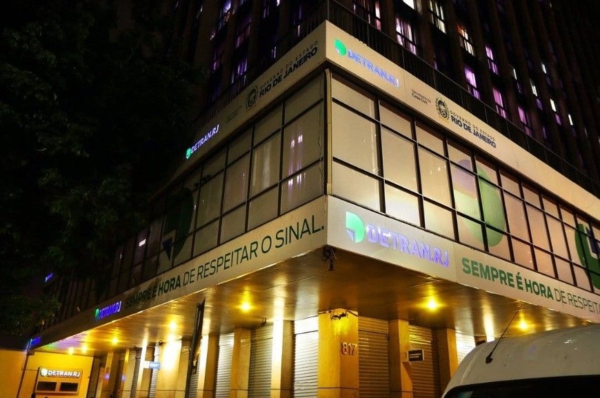 Candidatos a motorista do RJ não pagarão mais taxa para reagendar exame prático após reprovação. Legenda da imagem. Reprodução: Globo