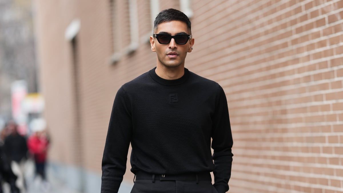 Moletom Jack & Jones, top vendas na Amazon, ideal para o entre-tempo, disponível em 15 cores. Reprodução: Elpais