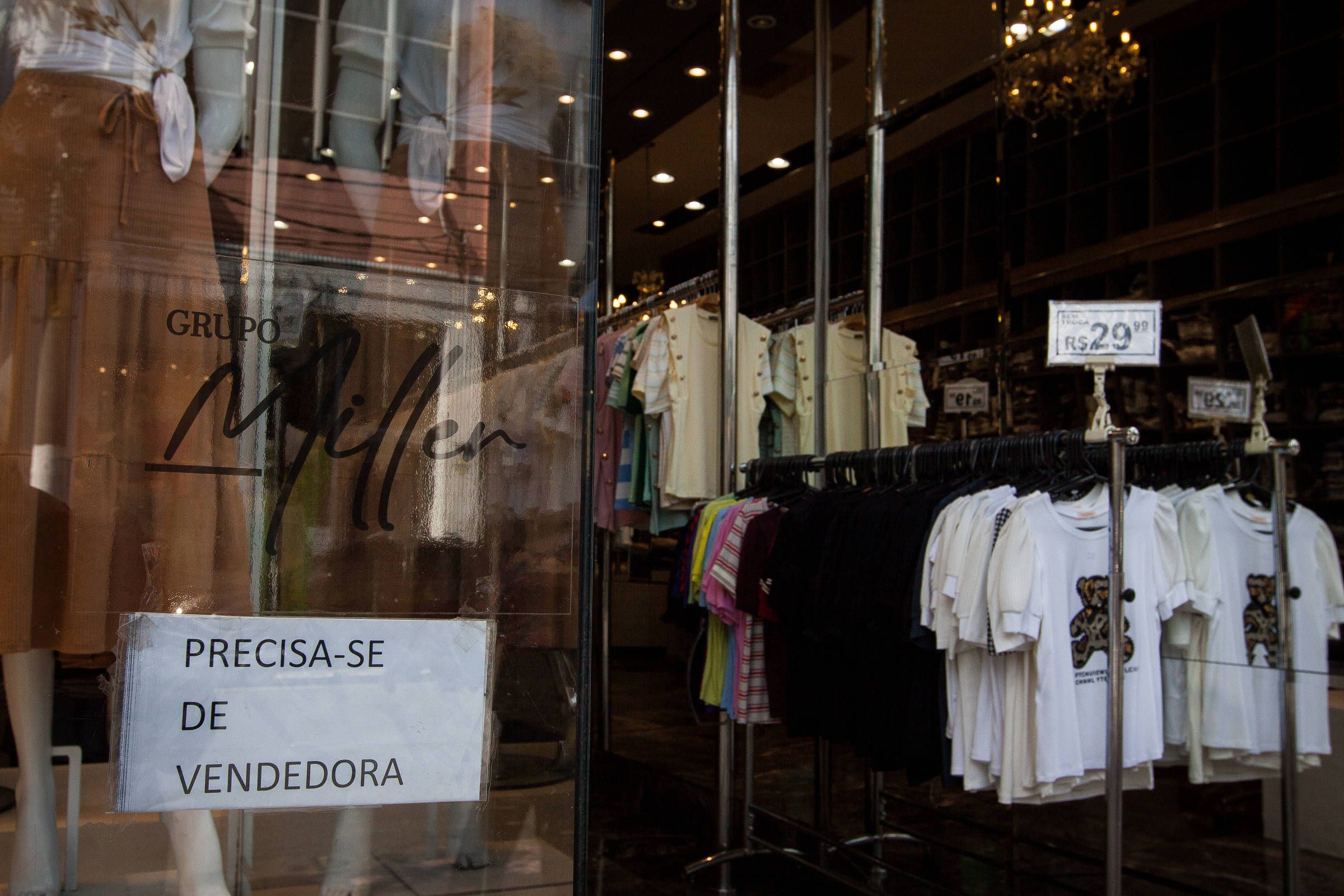 Desemprego varia de 2,7% em SC a 10% no AP no 1� trimestre; veja ranking - Foto: Folha de S.Paulo