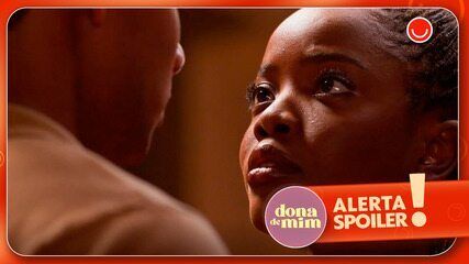 Samuel e Leo se beijam em momento de apoio, mas ele opta por seguir com Katinha. Reprodução: Globo