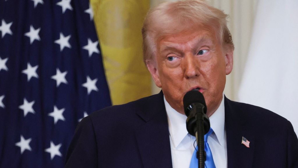 Trump evita afirmar se Putin é um ditador