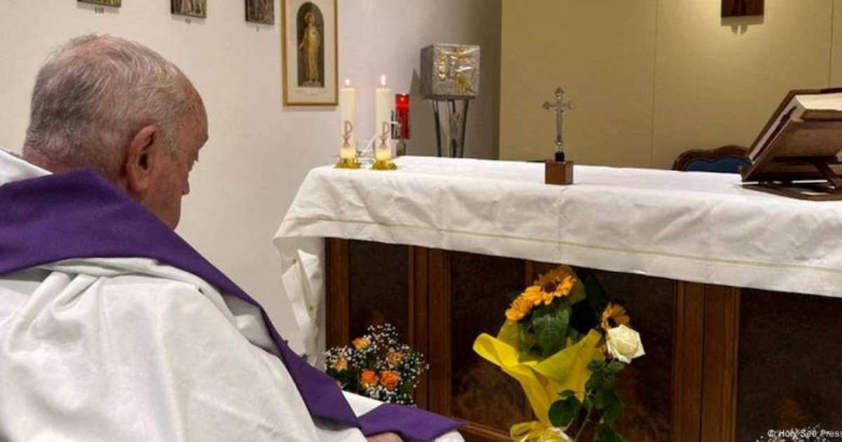 Papa Francisco Retorna às Aparições Após Internação