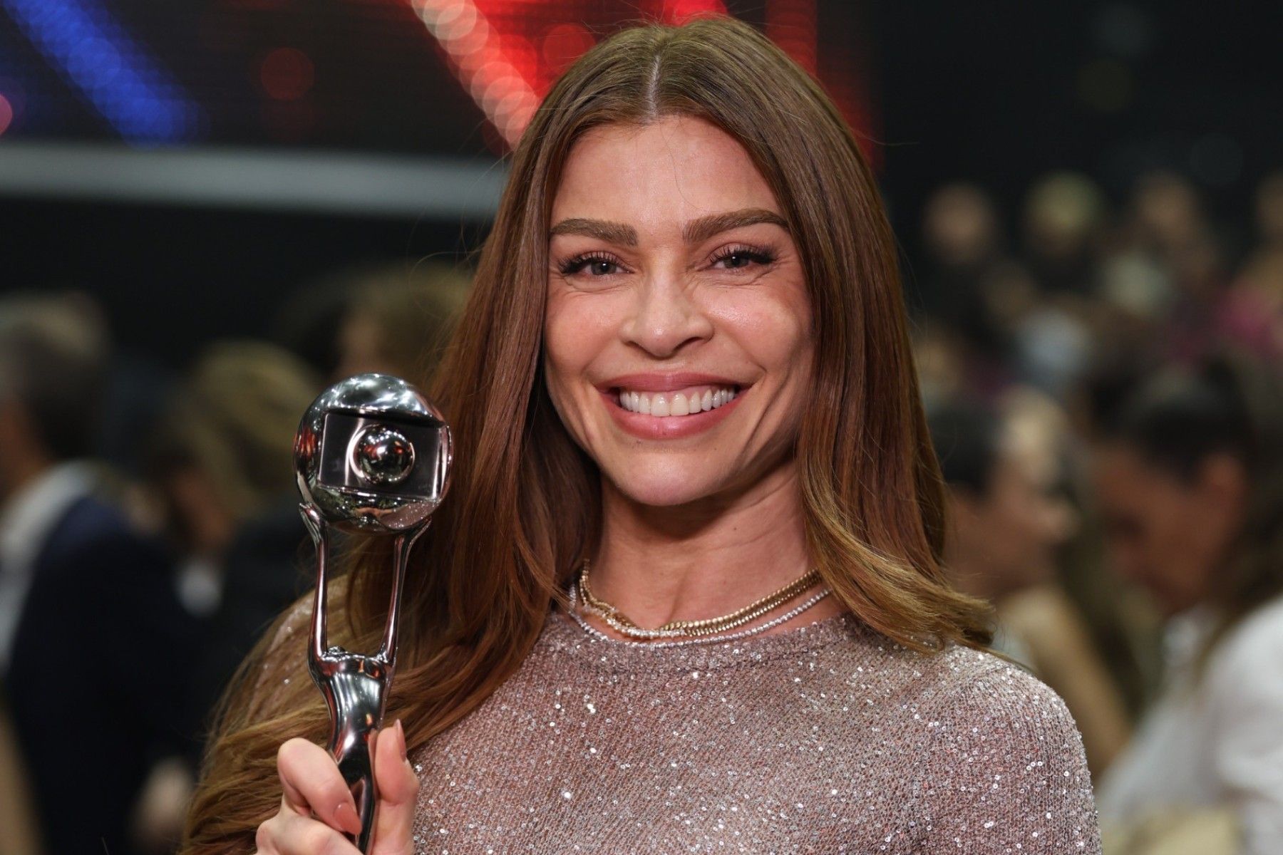 Grazi Massafera vence Melhores do Ano e revela medo pela saúde do pai.. Reprodução: Gshow