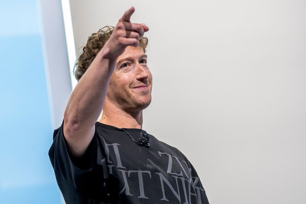 Mark Zuckerberg cogitou excluir amigos no Facebook para revitalizar a rede social. Reprodução: TechCrunch