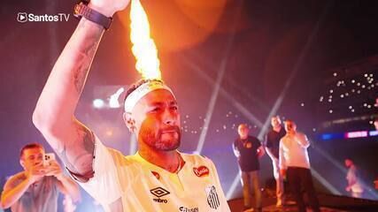 Neymar comenta sobre sua renovação com o Santos e a importância de ajudar o time. Reprodução: Globo