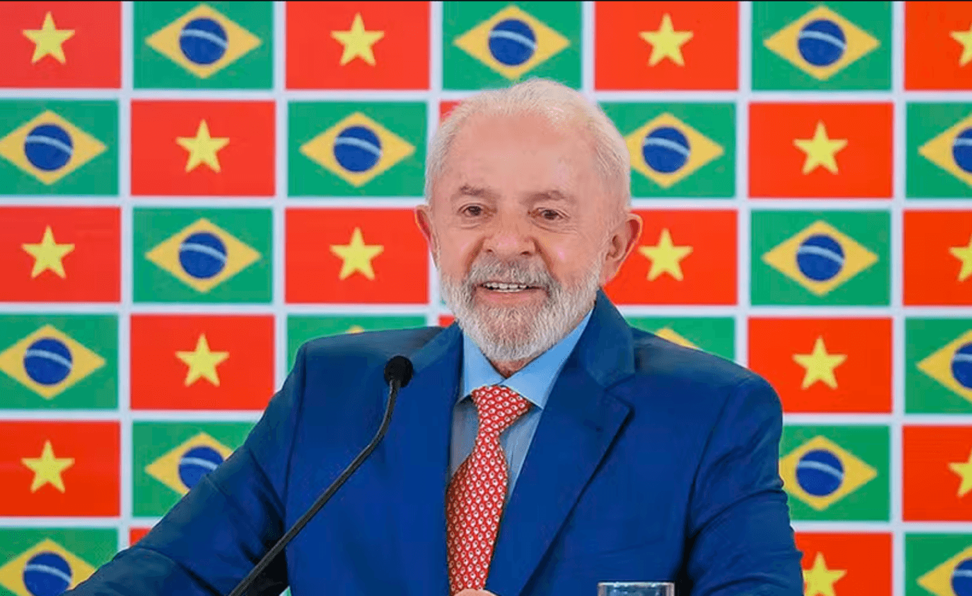 Lula Comenta Derrota do Brasil e Demissão de Dorival