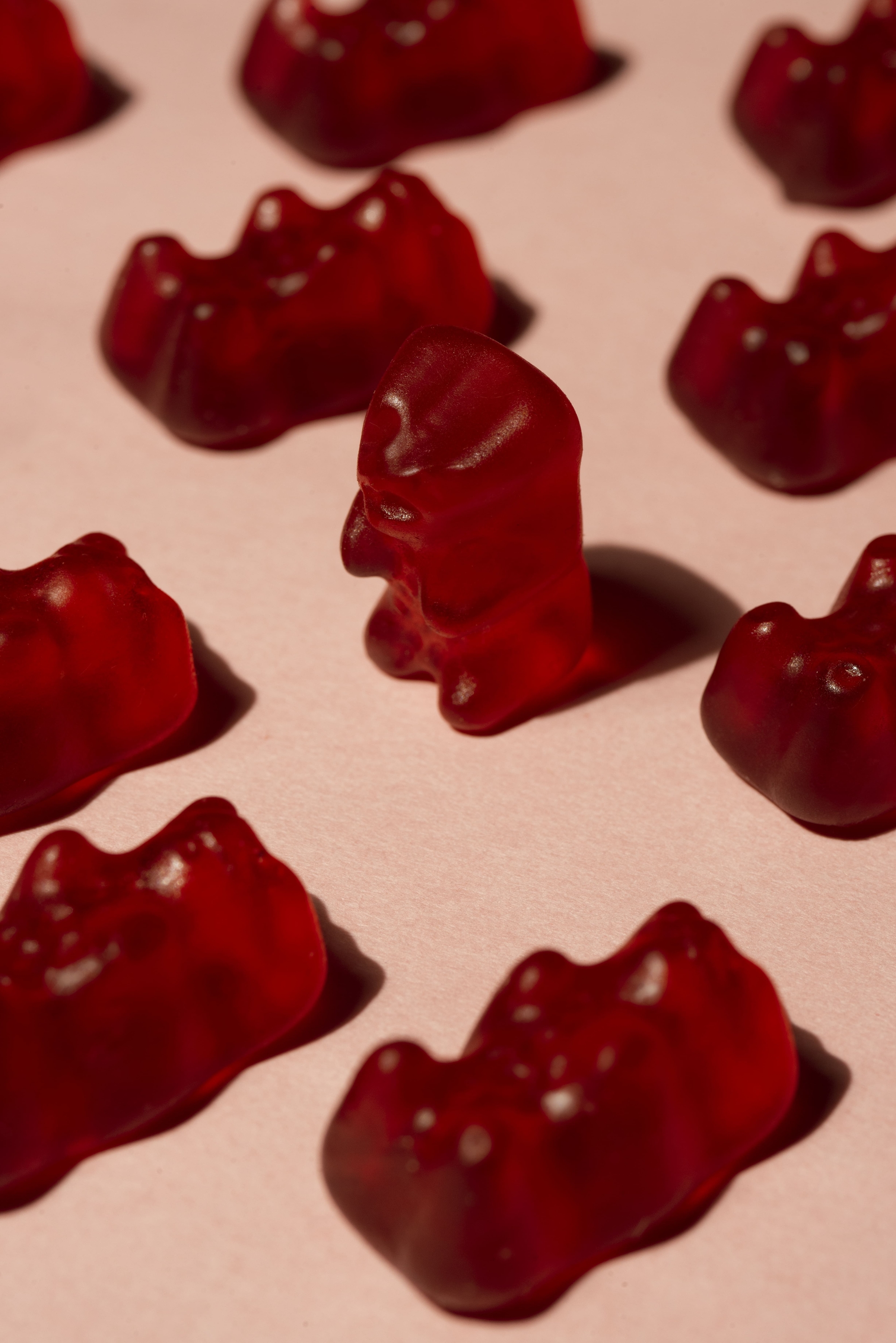 Goma de morango vegana é uma alternativa saudável e nutritiva, rica em fibras e vitaminas. Legenda da imagem. Reprodução: Globo