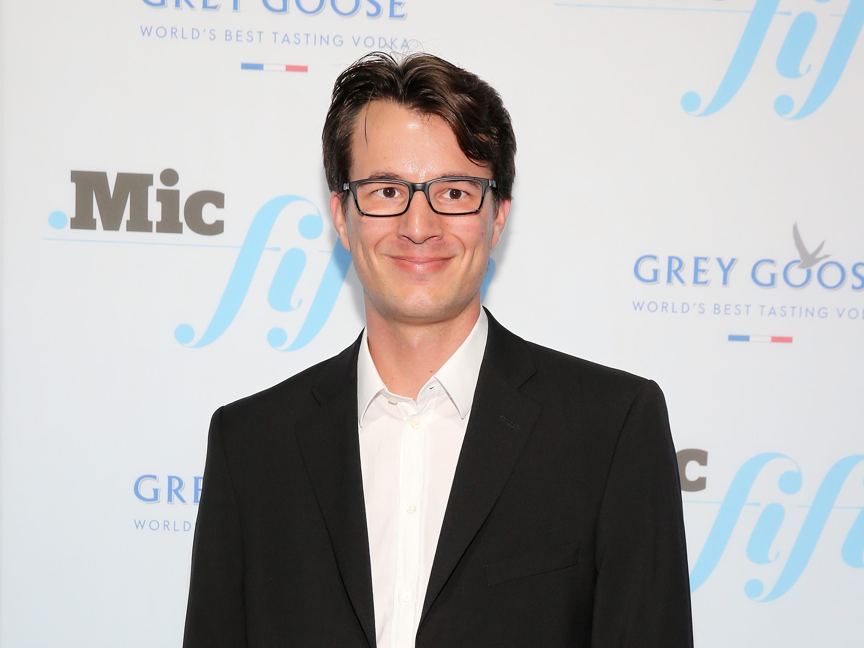 Severin Hacker, CTO da Duolingo, compartilha sua estratégia de liderança: reduzir, automatizar e delegar. Reprodução: Business Insider