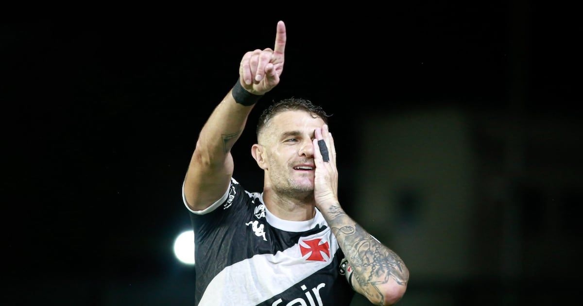 Vasco Supera Santos com Virada Inesperada no Brasileirão