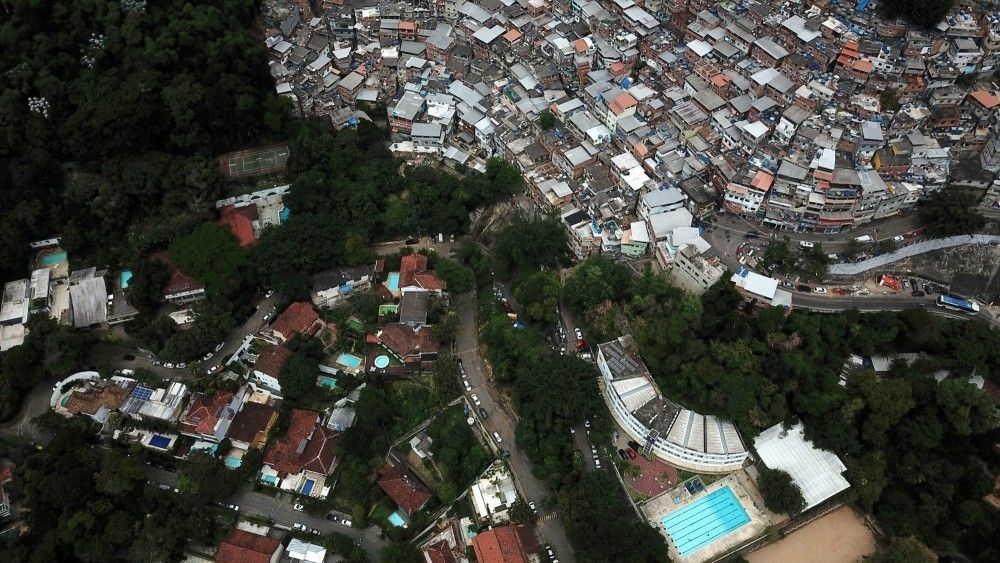 ONG denuncia que o sistema tributário brasileiro penaliza mulheres negras e reforça desigualdade racial. Reprodução: Globo