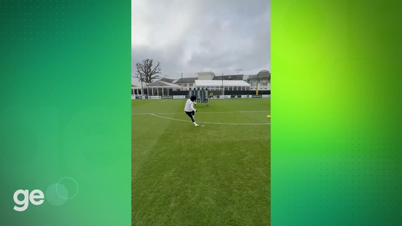 Brasileiro alcança 326 jogos na carreira, passando por clubes como Chelsea e Arsenal. Legenda da imagem. Reprodução: Globo