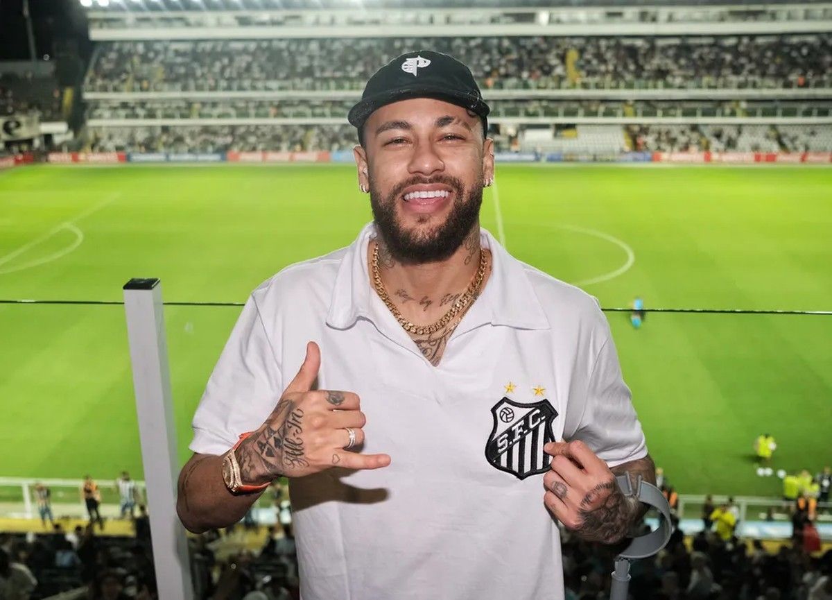 Neymar encerra vínculo com Al Hilal e retorno é cogitado