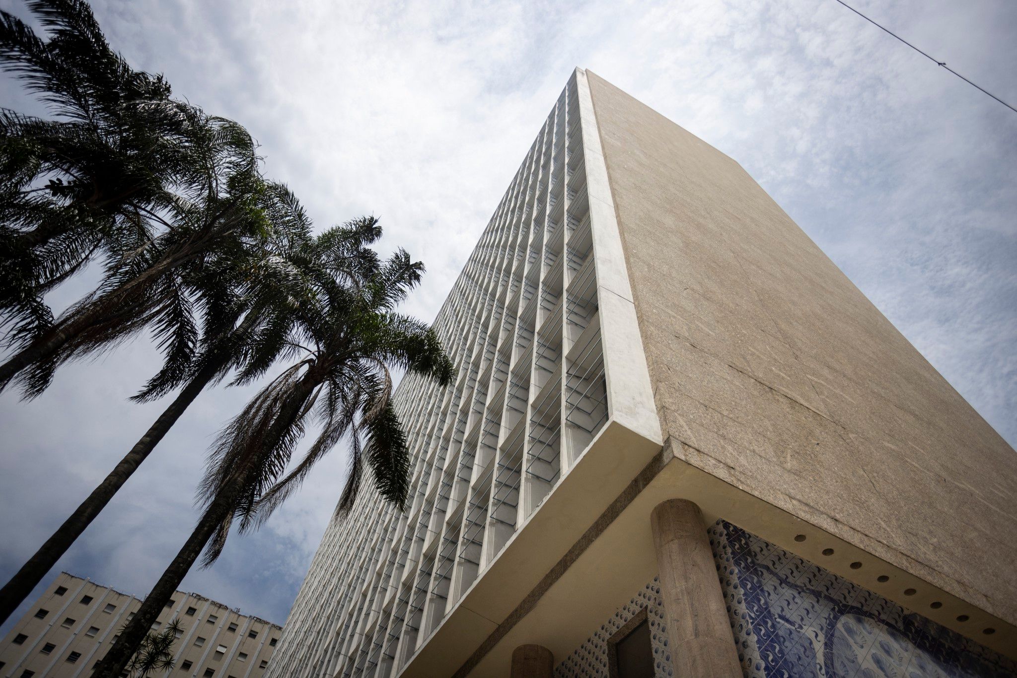 Proposta busca revitalizar o Centro do Rio com retorno da UFRJ, atraindo estudantes e incentivando urbanização. Legenda da imagem. Reprodução: O Globo