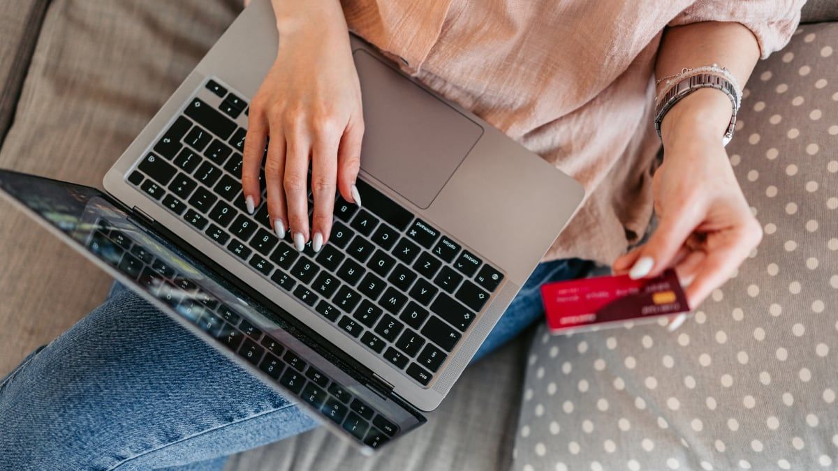 [Descontos de até 67% na Amazon em Tefal, Adidas e Rowenta]. Reprodução: Elpais