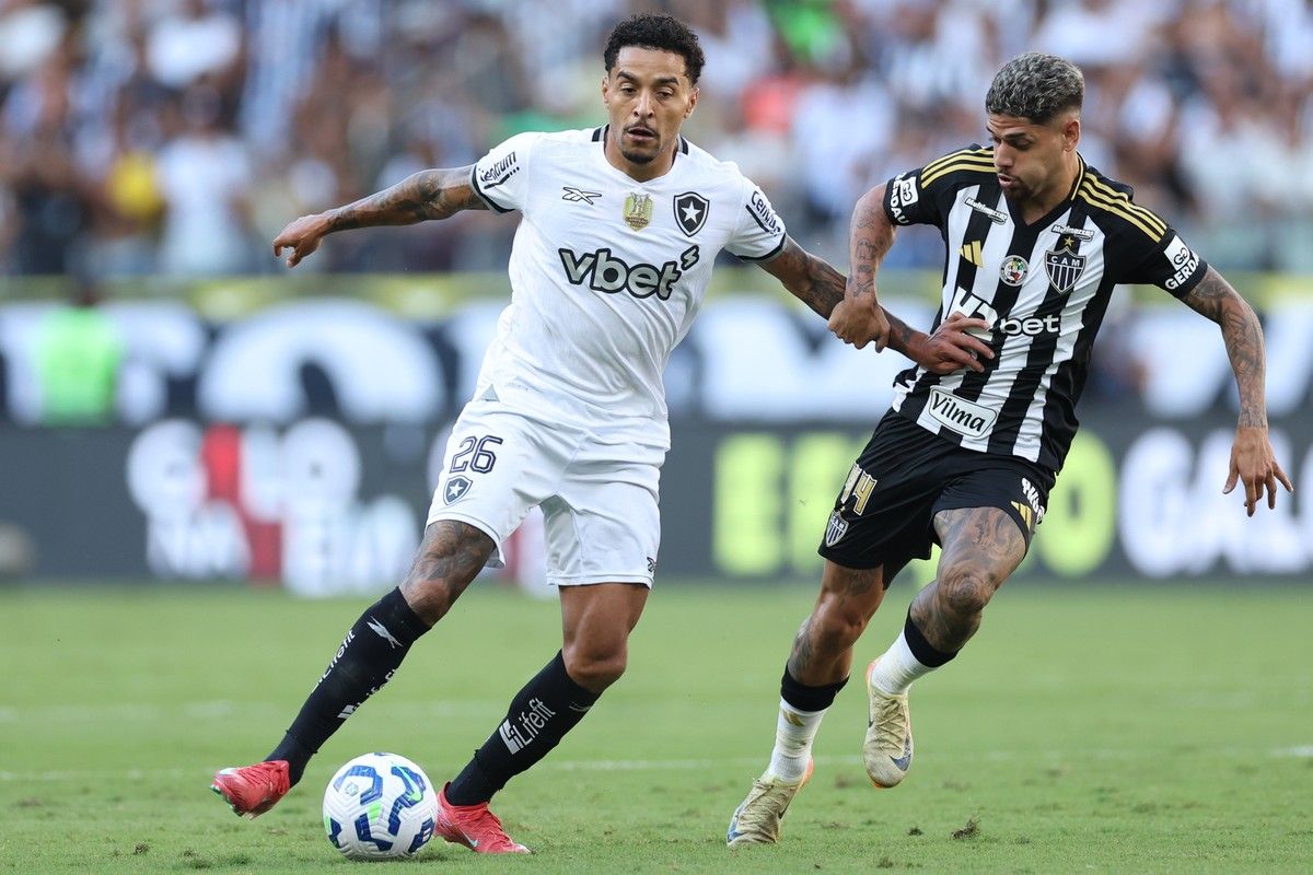 Técnico português enfrenta desafios após terceira derrota em sete partidas com o Alvinegro. Reprodução: Globo