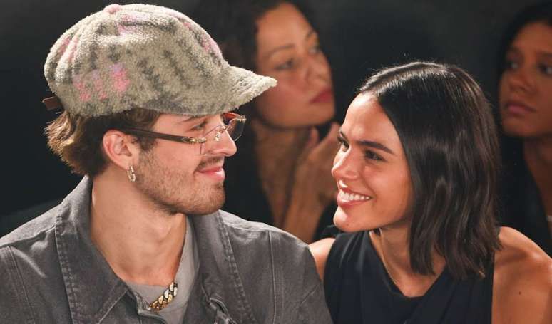Bruna Marquezine e João Guilherme são vistos juntos, levantando rumores de reconciliação. Reprodução: Terra