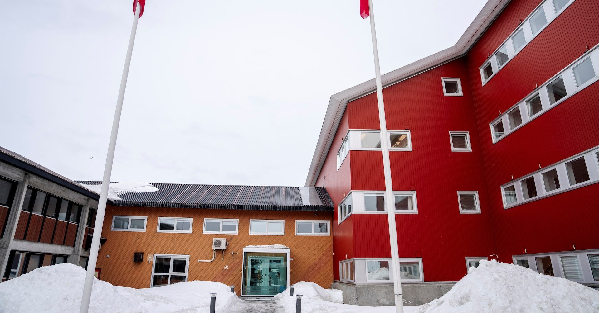 Groenlândia Forma Nova Coalizão em Resposta a Pressões dos EUA