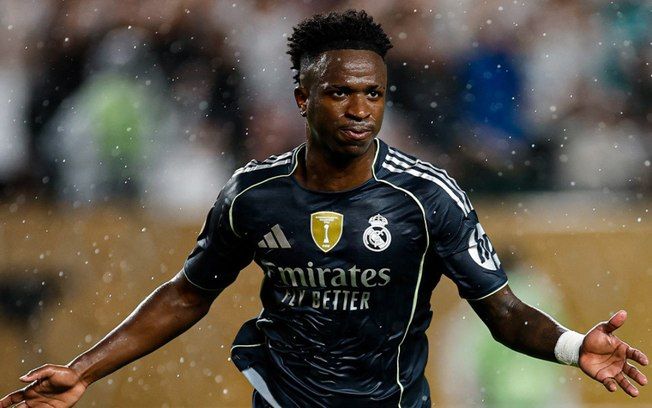 Vinicius Júnior comemora gol que garante o Real Madrid na semifinal do Mundial de Clubes. Reprodução: iG Esporte