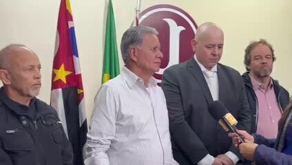 Presidente do Juventus-SP celebra aprovação da transformação do clube em SAF. Reprodução: Globo