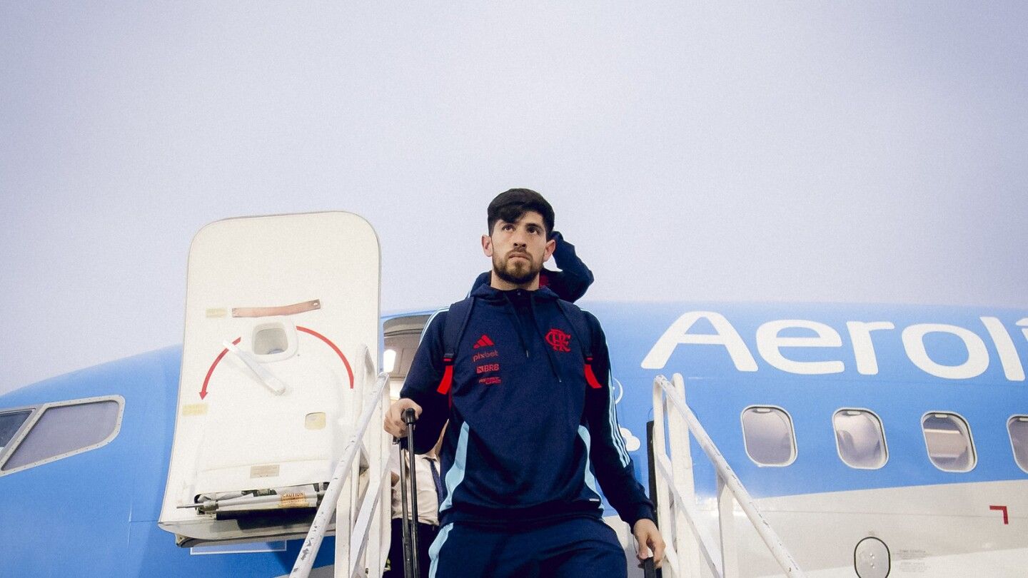 Delegação do Flamengo é assaltada na Linha Amarela, Rio de Janeiro. Reprodução: Itatiaia