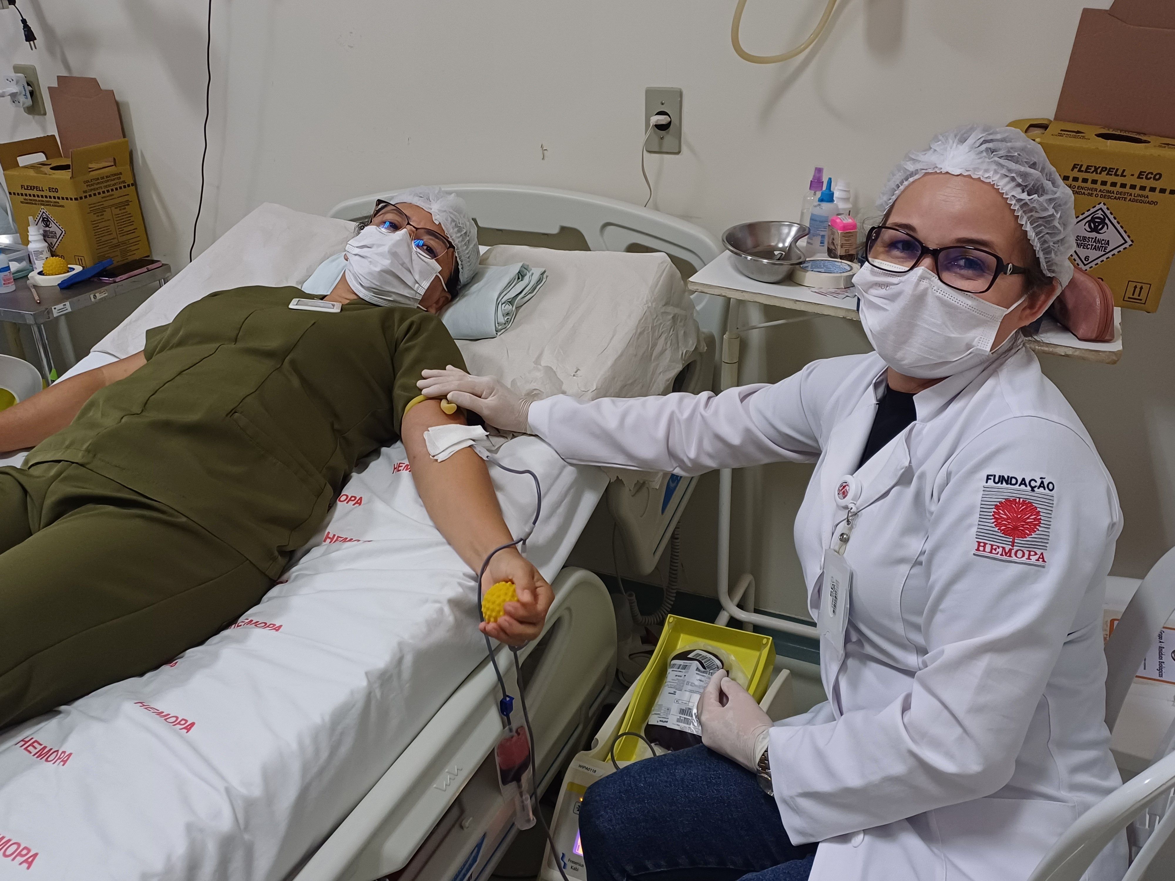 Lucélia Sousa doa sangue pela segunda vez durante campanha do HRBA e Hemopa em Santarém. Reprodução: Globo