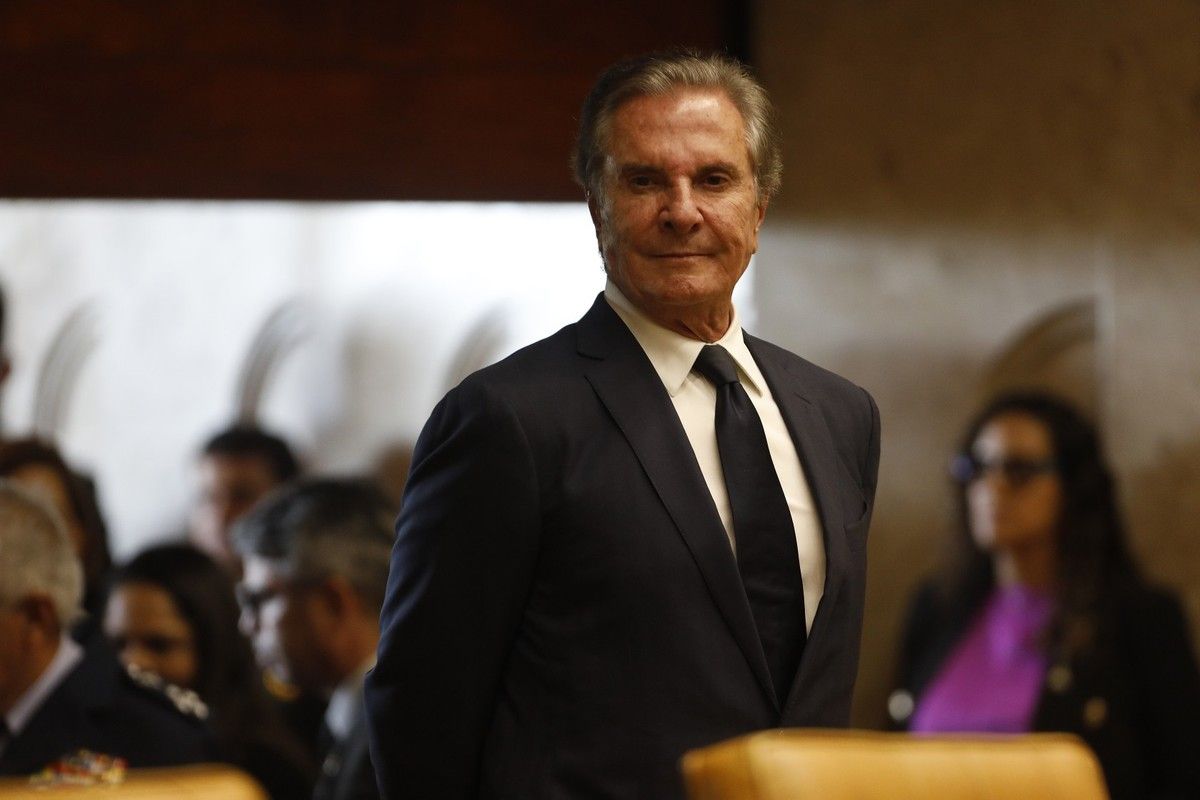 Ex-presidente Fernando Collor é preso pela PF após decisão do ministro Alexandre de Moraes. Reprodução: Globo