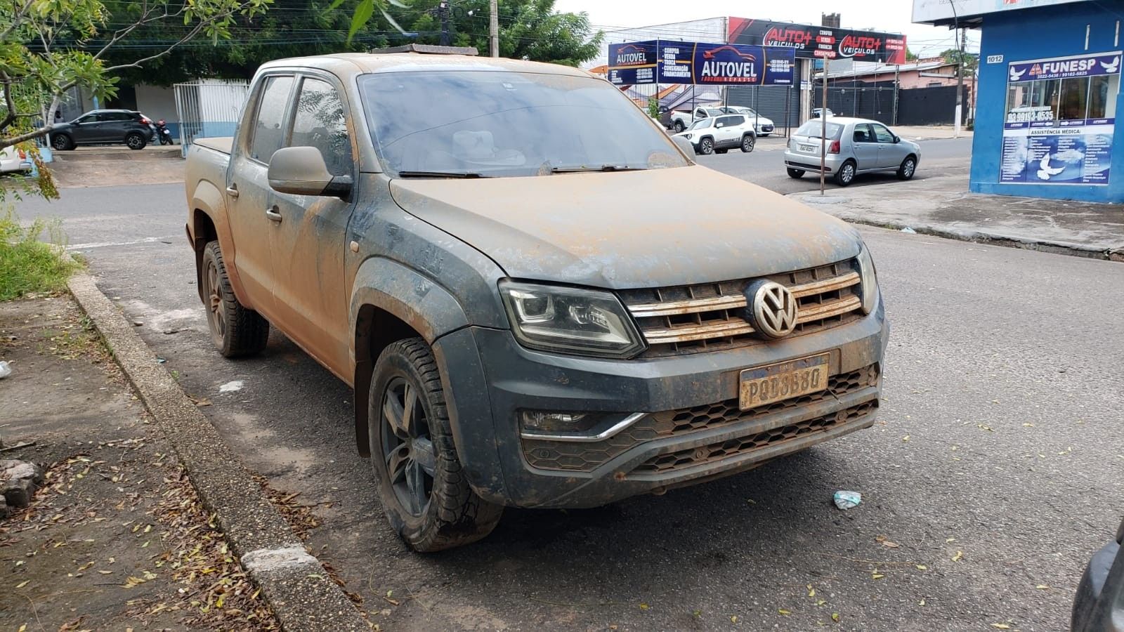 Casal é detido após encontrar caminhonete furtada em sua garagem em Santarém. Reprodução: Globo