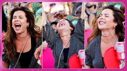 Fernanda Souza canta no segundo show do Tardezinha 10 Anos. Legenda da imagem. Reprodução: Retorno do item 11