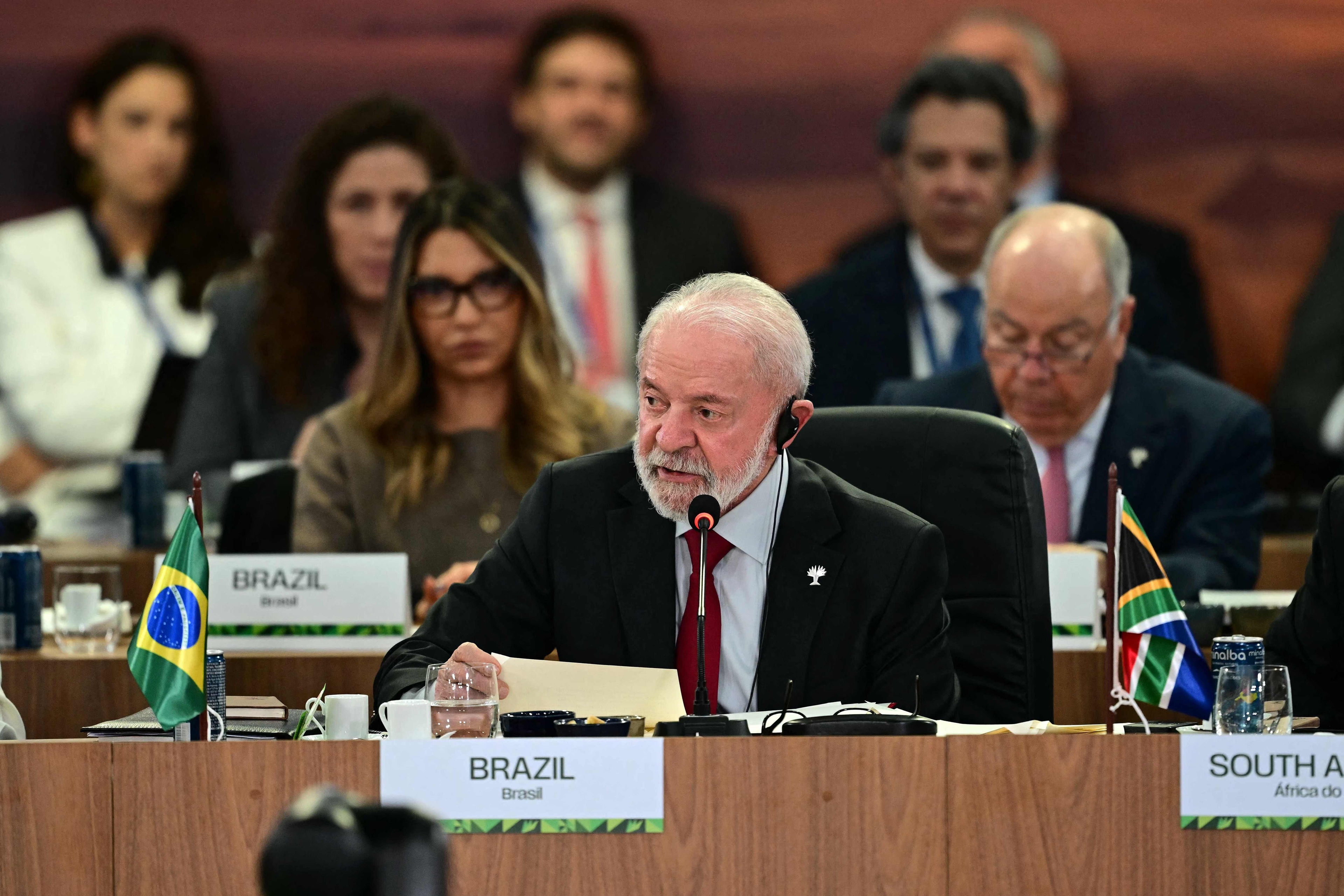 Lula se posiciona como defensor dos eleitores de classes média e baixa em contexto de crise. Reprodução: Globo