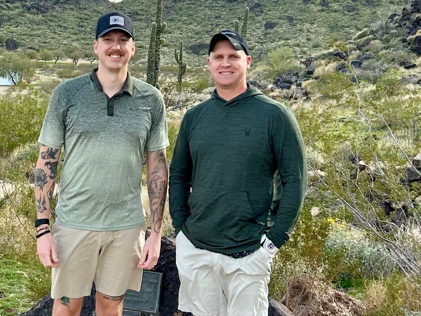 Mike Gorius e Kevin Hart investem em imóveis em Louisville, buscando rapidez com financiamentos de credores privados. Reprodução: Business Insider